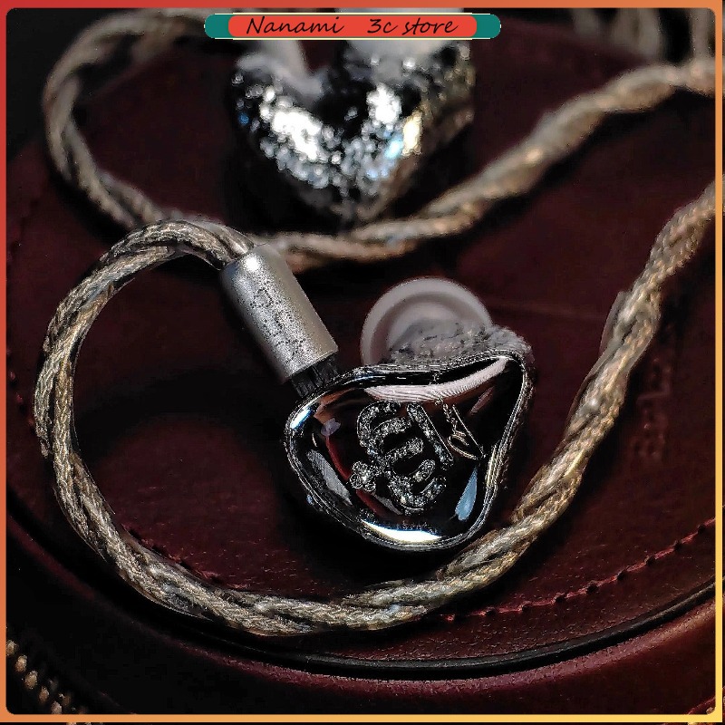 Audiophile Headphone Wired - La corona di cetra profumata VSA