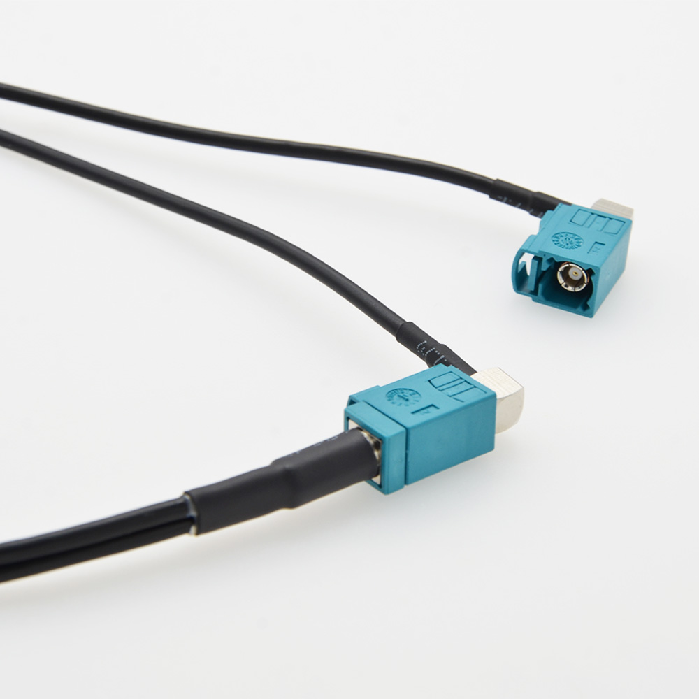 Cavo Splitter per Antenna GPS  - Audio Splitter Y recensione e prezzo